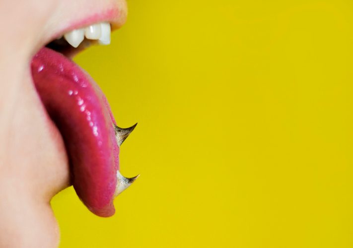 Vampire kiss, spikes on a tongue