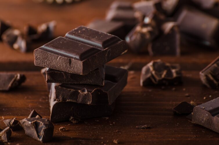 Dark chocolate product